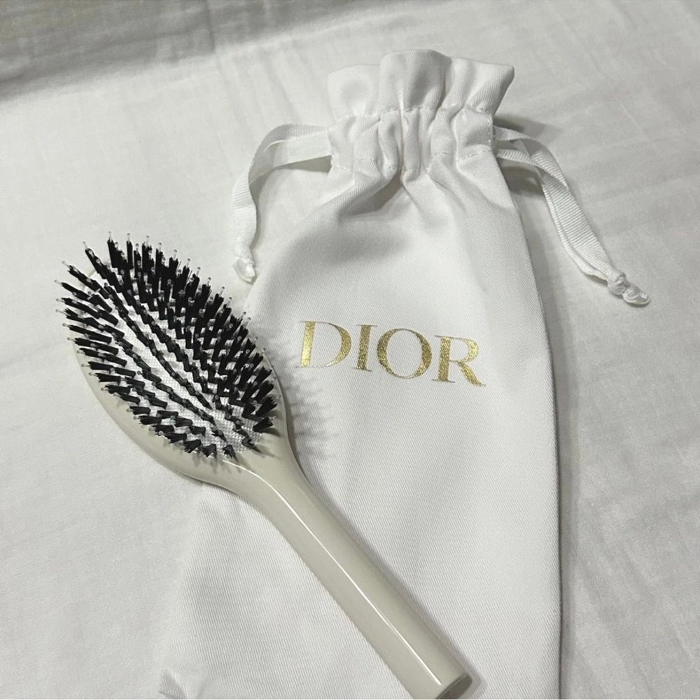 Brand new - Dior J’Adore Hair Mist and Hair Brush Gift Set - Picture 4 of 15